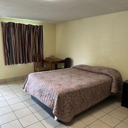 Sands Motel San Antonio Exterior photo